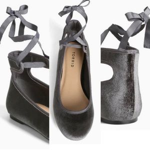 Torrid | Women’s | Ballet | Gray | Velvet | Gladiator Shoes